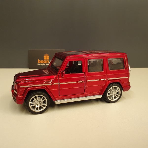 Модель машинки "Galenvagen G65"